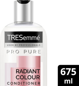 TRESemme Pro Pure Conditioner Radiant Colour - 675ml