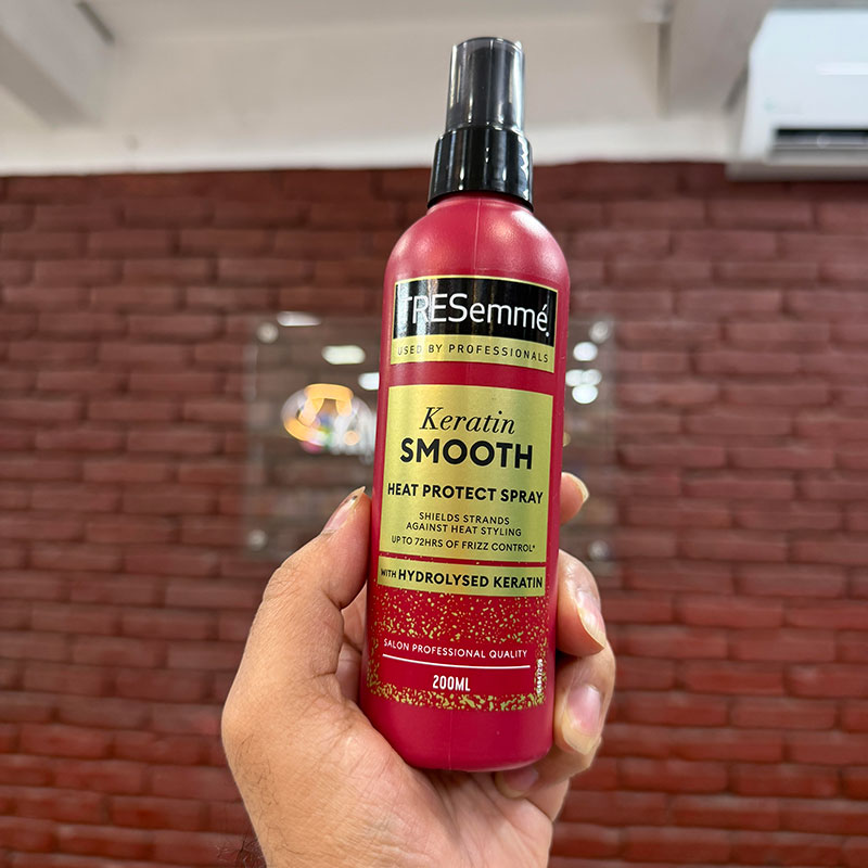 TRESemmé - Keratin Smooth Heat Protection Shine Spray (200ml)