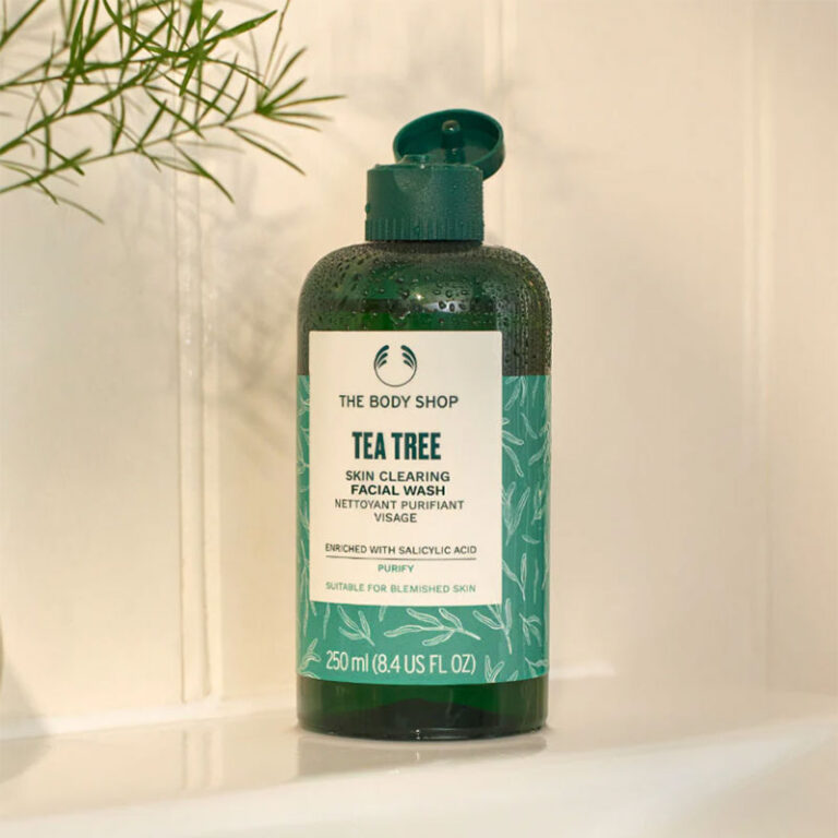 The Body Shop Tea Tree Skin Clearing Facial Wash – 250ml