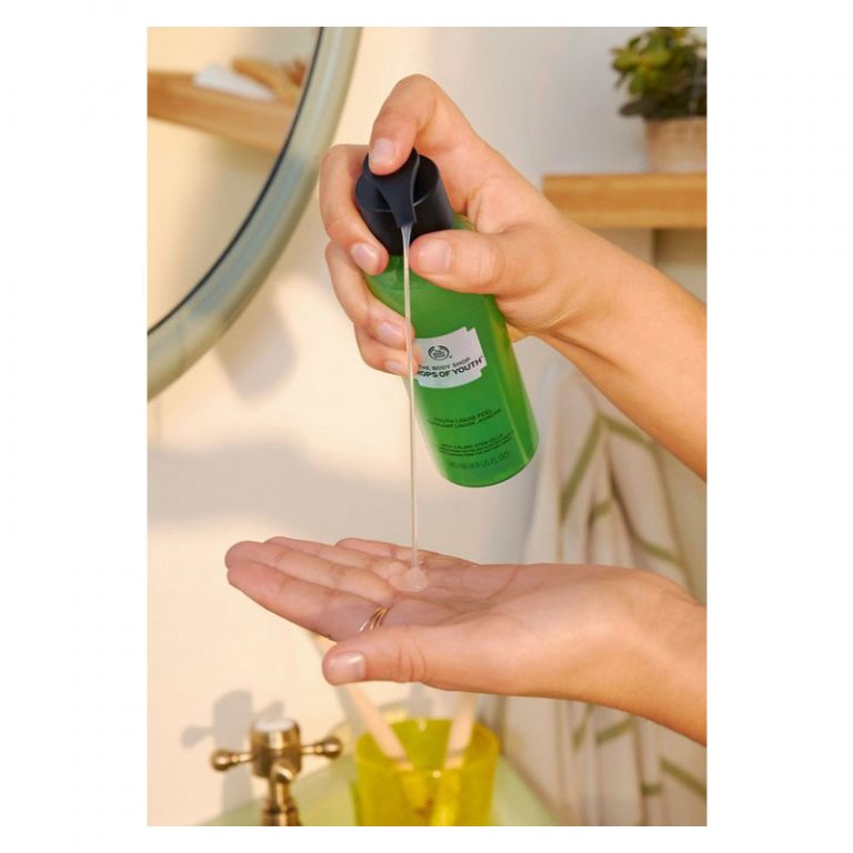 The Body Shop Drops of Youth Liquid Peel - 145ml