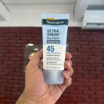 Neutrogena Ultra Sheer Dry-Touch Sunscreen SPF 45 (88ml)