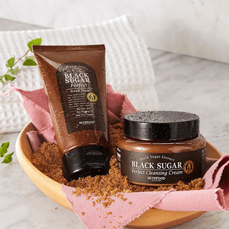 SKINFOOD Black Sugar Perfect Scrub Foam - 180ml