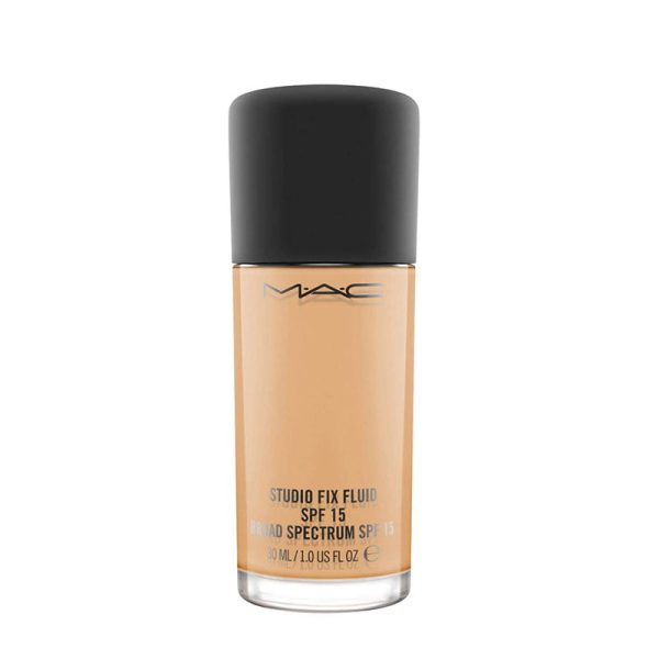 M.A.C Studio Fix Fluid SPF 15 Foundation NC 40 - 30ml