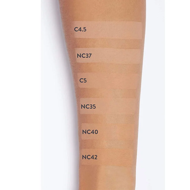 M.A.C Studio Fix Fluid SPF 15 Foundation NC 40 - 30ml