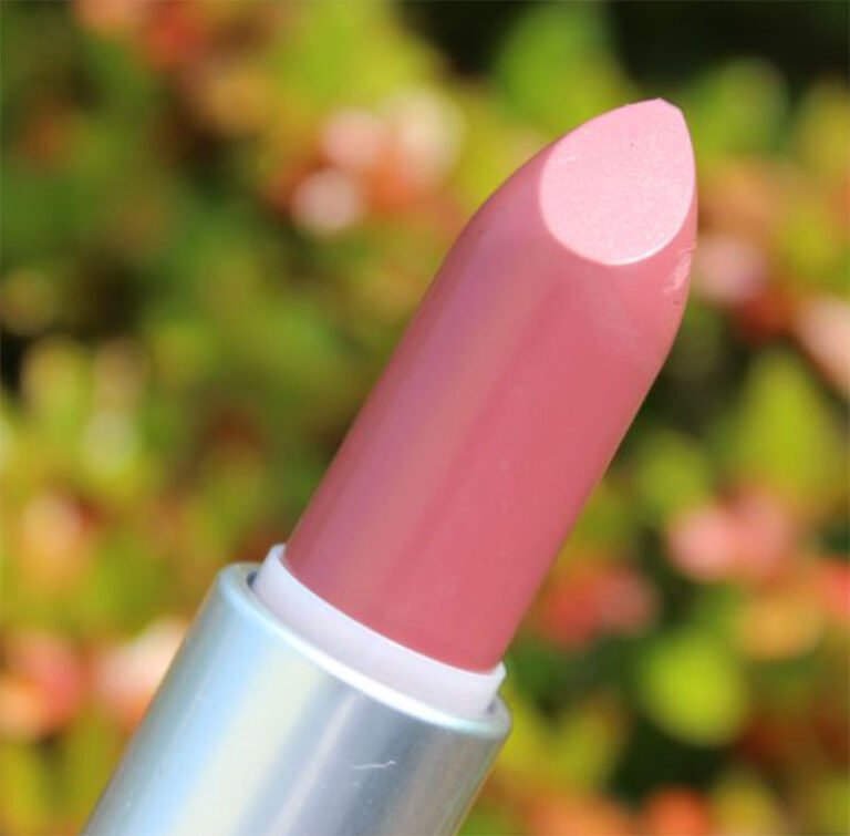 M.A.C Lipstick Mehr - 3gm