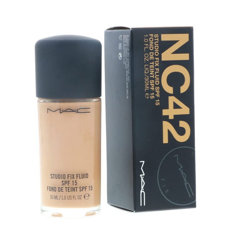 M.A.C Studio Fix Fluid SPF 15 Foundation NC 42 - 30ml