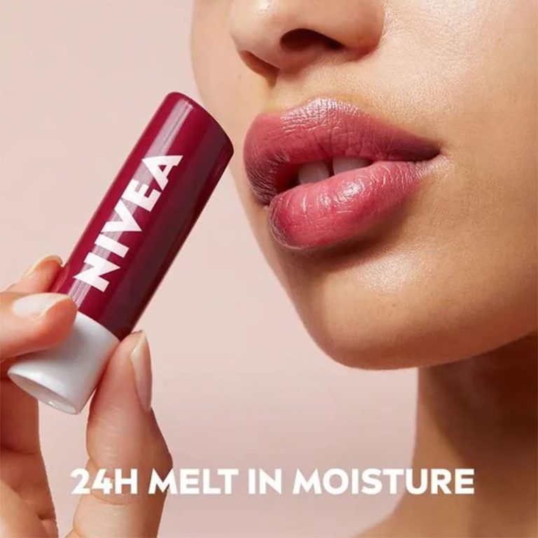 Nivea Berry Shine Lip Balm - 4.gm