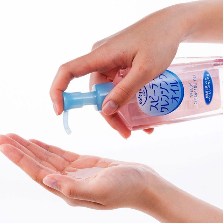 KOSE SOFTYMO Speedy Cleansing Oil - 230ml
