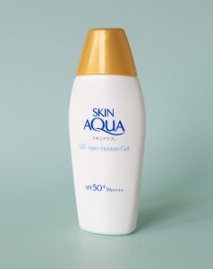 Rohto Skin Aqua Super Moisture Gel SPF50 + PA ++++ 110g