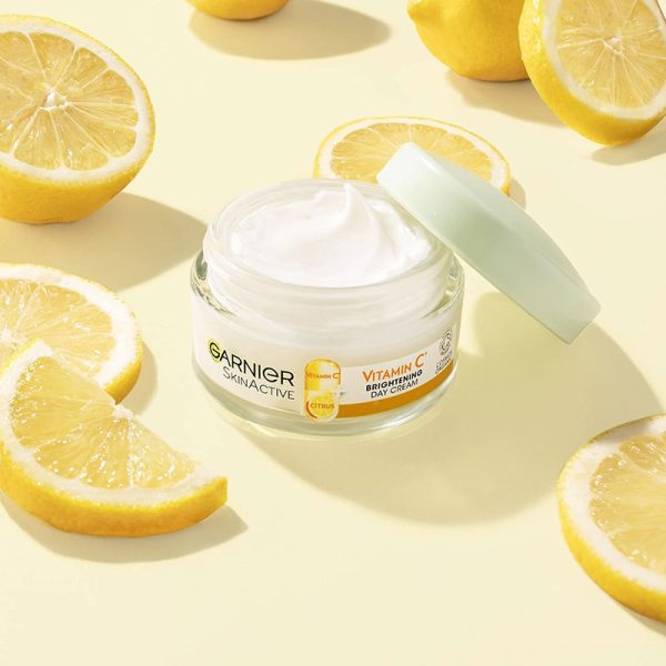 Garnier Vitamin C Brightening Day Cream - 50ml