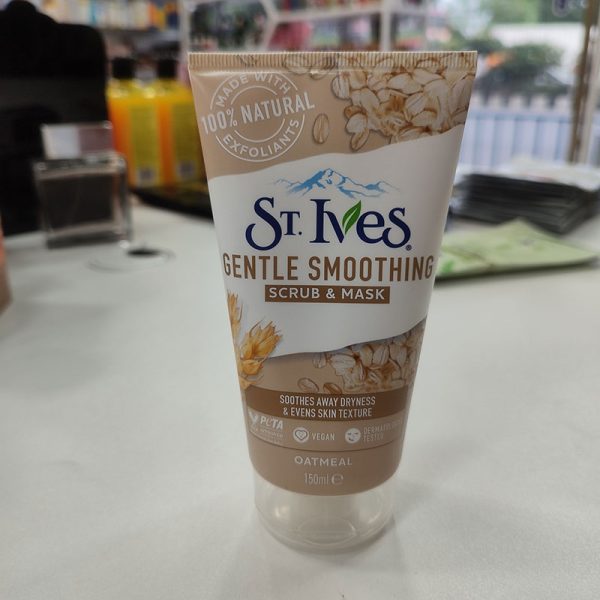 St. Ives Gentle Smoothing Oatmeal Scrub & Mask - 150ml