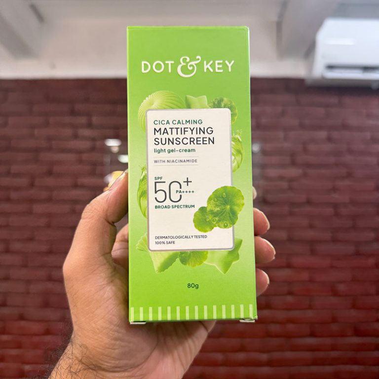 Dot & Key CICA Calming Mattifying Sunscreen SPF 50 PA++++ 80g
