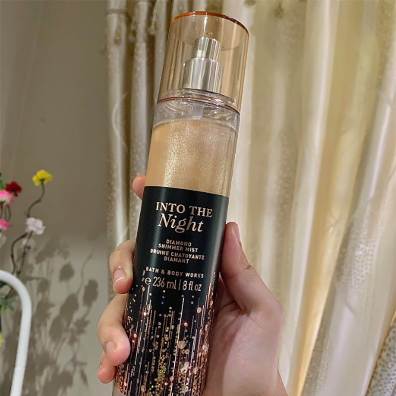 Bath Body Works Into The Night Shimmer Body Mist – 236ml