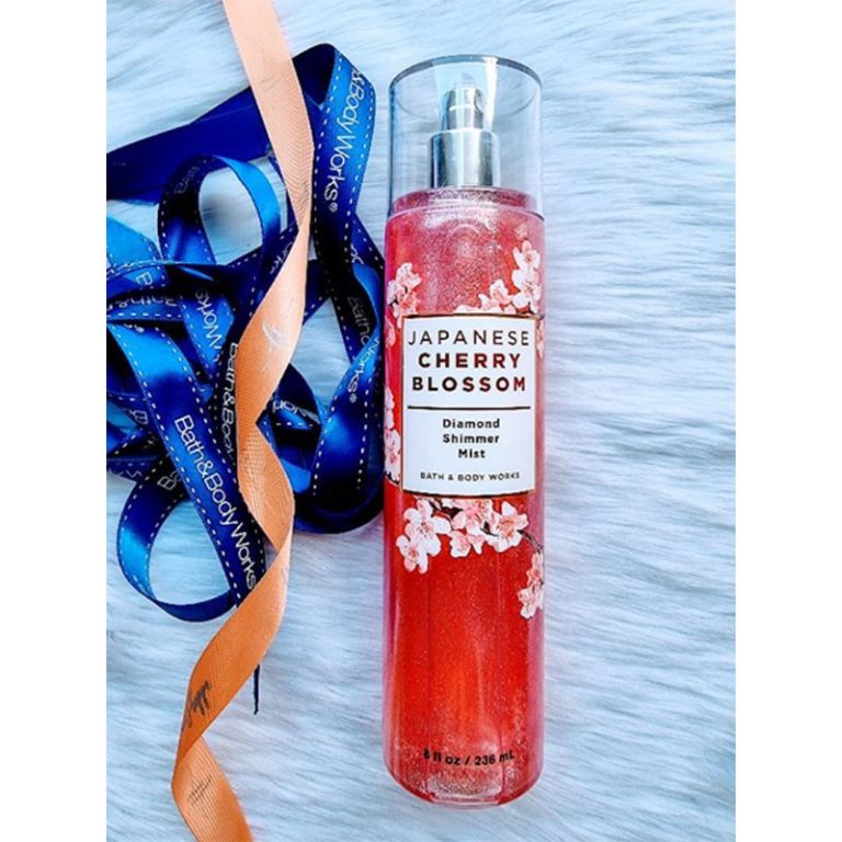 Bath & Body Works Japanese Cherry Blossom Shimmer Body Mist – 236ml