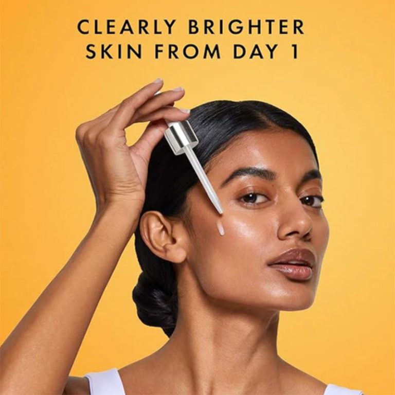 Olay Vitamin C + AHA 24 Ultra Brightening Day Serum - 40ml