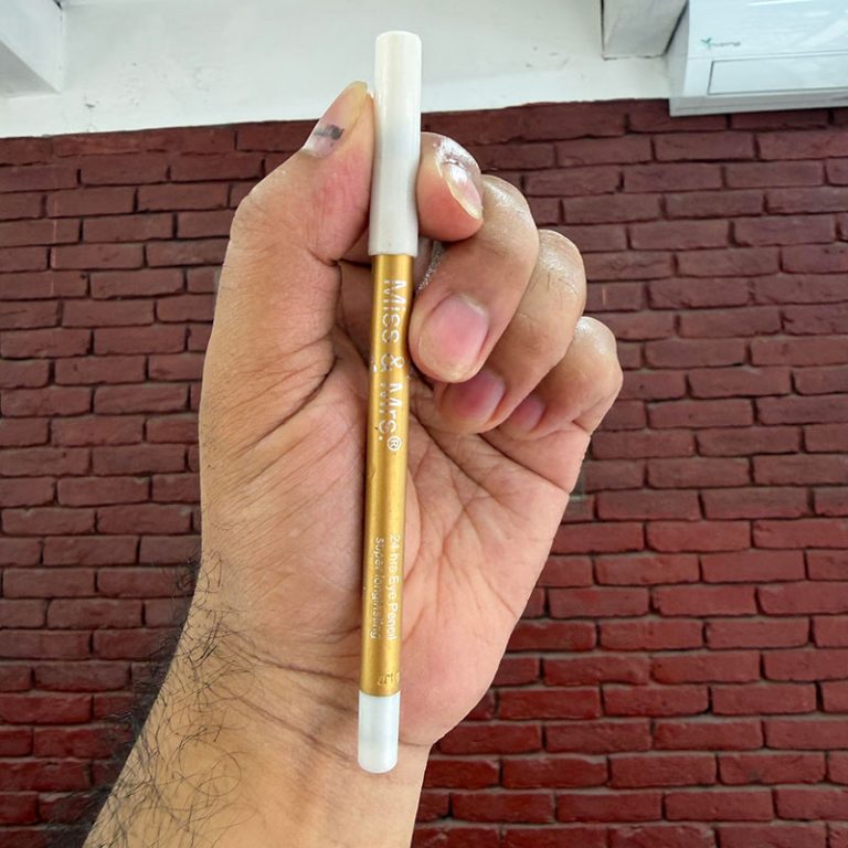 Miss & Mrs 24hrs Super Longlasting 1.2g - White