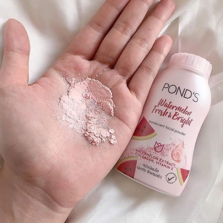 POND'S Watermelon Fresh & Bright Translucent Facial Powder 50g