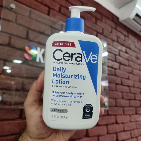 CeraVe Daily Moisturizing Lotion for Normal to Dry Skin - 473ml