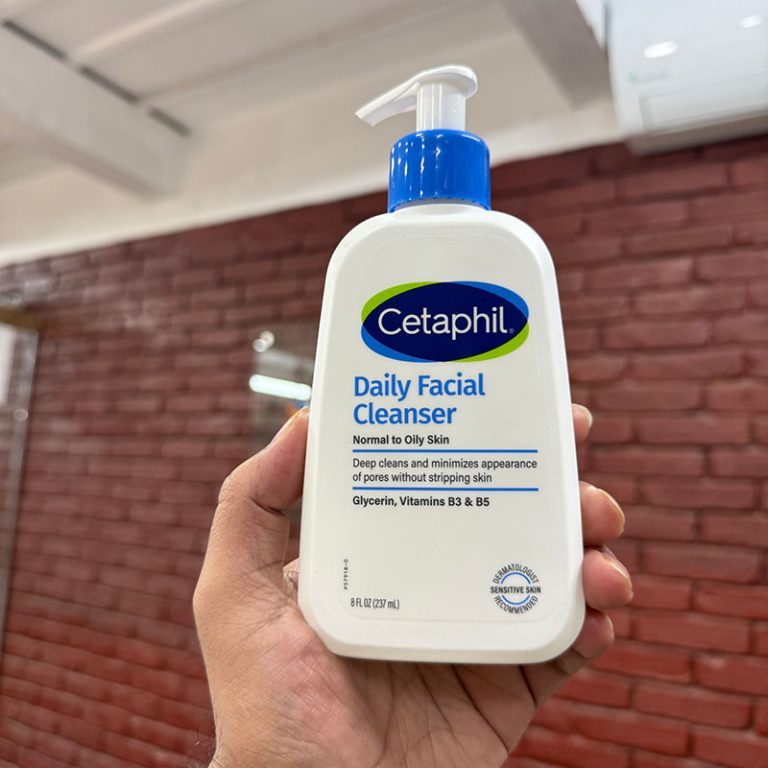 Cetaphil Daily Facial Cleanser Normal To Oily Skin – 237ml