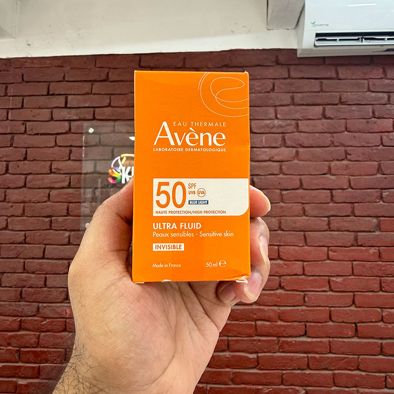 Avène-Ultra-Fluid-Invisible-SPF50-Sensitive-Skin---50ml Avène Ultra Fluid Invisible SPF50 Sensitive Skin - 50ml