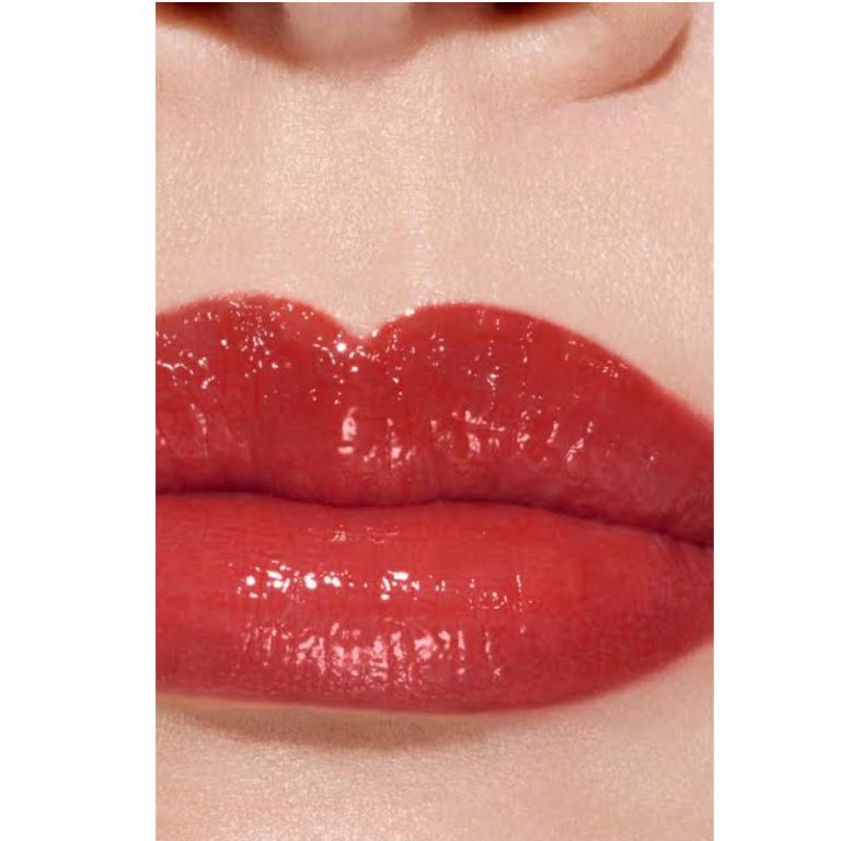 Chanel Rouge Coco Flash Hydrating Vibrant Shine Lip Colour - 152 Shake 3g