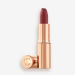 Charlotte Tilbury Matte Revolution Lipstick M.I Kiss - 3.5g