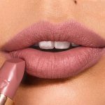 Charlotte Tilbury Matte Revolution Lipstick Very Victoria - 3.5g