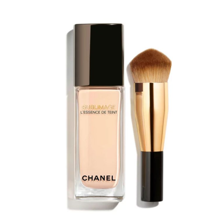 CHANEL SUBLIMAGE L'ESSENCE DE TEINT Ultimate Radiance-Generating Serum Foundation BD01 - 40ml