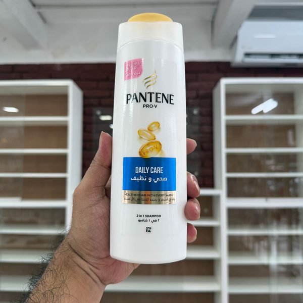 Pantene Pro-V Daily Care Shampoo - 390ml