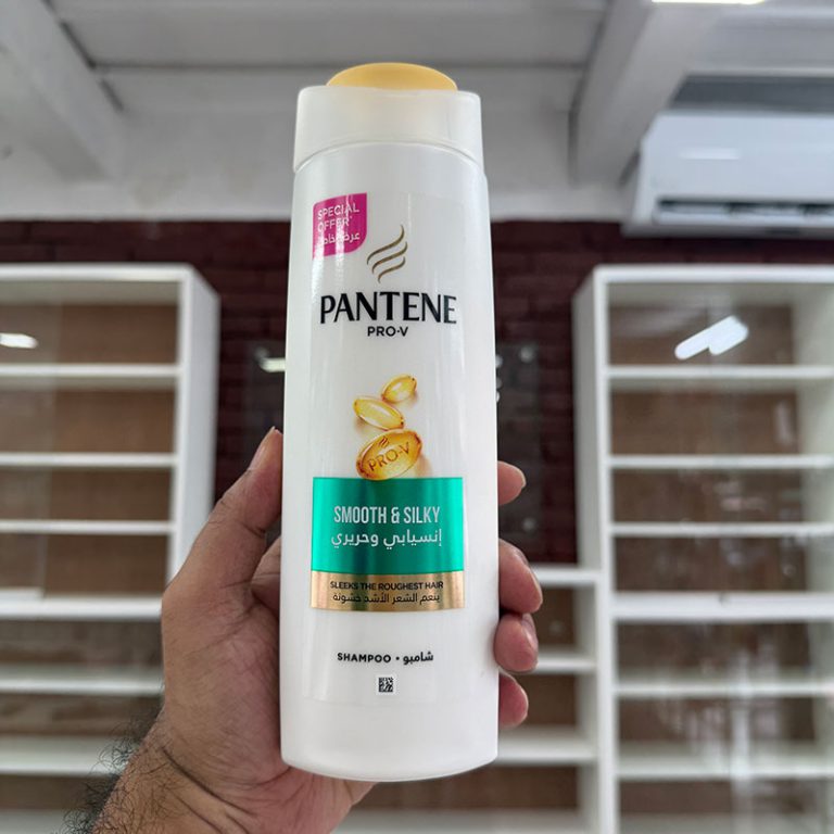 Pantene Pro-V Smooth & Silky Shampoo - 390ml