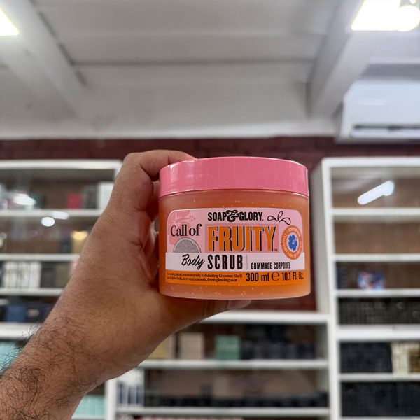 Soap & Glory Call Of Fruity Body Scrub - 300ml