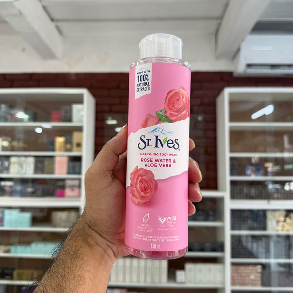 St. Ives Refreshing Body Wash Rose Water And Aloe Vera - 450ml